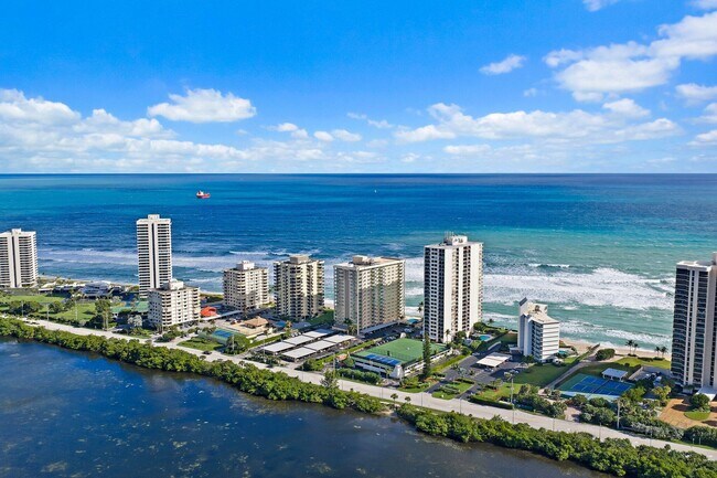 Building Photo - 5440 N Ocean Dr