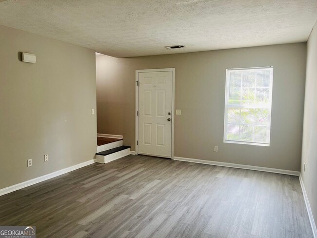 Building Photo - 601 Wilburn Ave