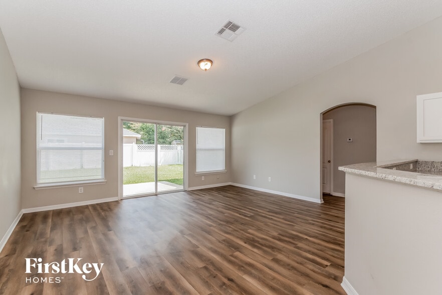 Building Photo - 10263 Wood Dove Way
