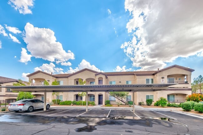 Building Photo - 2291 W Horizon Ridge Pkwy