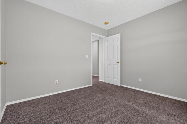 Building Photo - 1006 Cobblefield Way