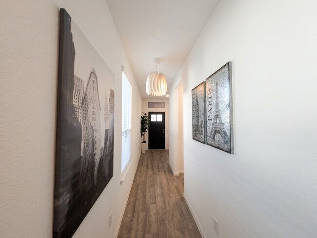 Building Photo - 18122 Sonresa Wy