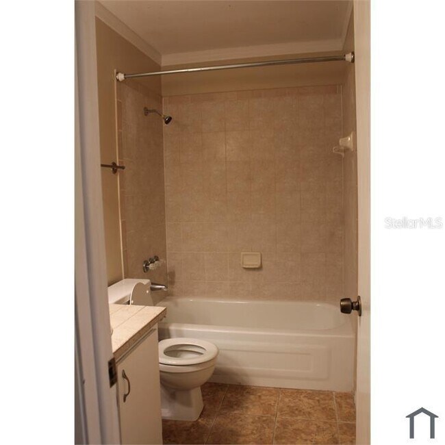Building Photo - 8605 Champlain Ct