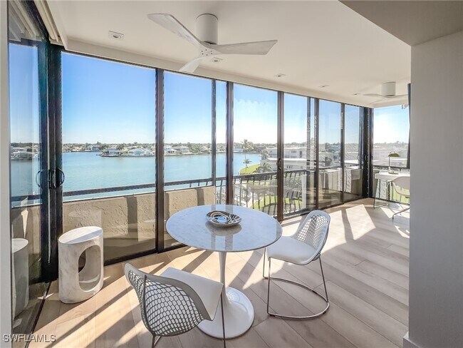 Building Photo - 3430 Gulf Shore Blvd N