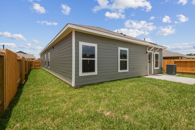 Building Photo - 15531 Caramel Spgs Dr