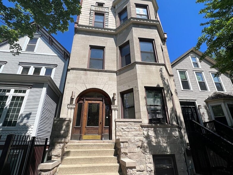 Building Photo - 3017 N Seminary Ave