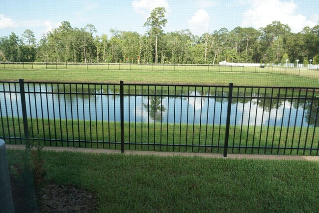 Building Photo - 6095 Falcon Gate Ln