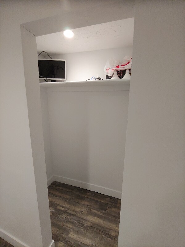 Building Photo - 3255 Ogden Ave