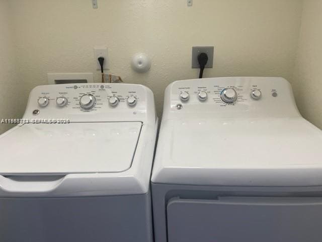 Building Photo - 3380 W 108th St