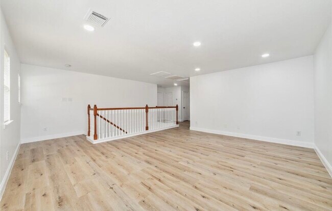 Building Photo - 13106 Crescent Manor Ln