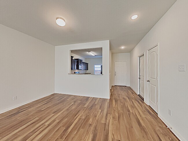 Building Photo - 6731 Sabinal