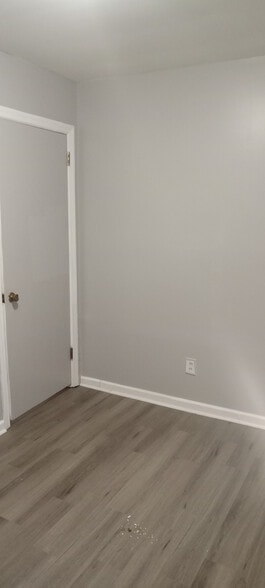 Building Photo - Room in House on Batiste Garden Cir