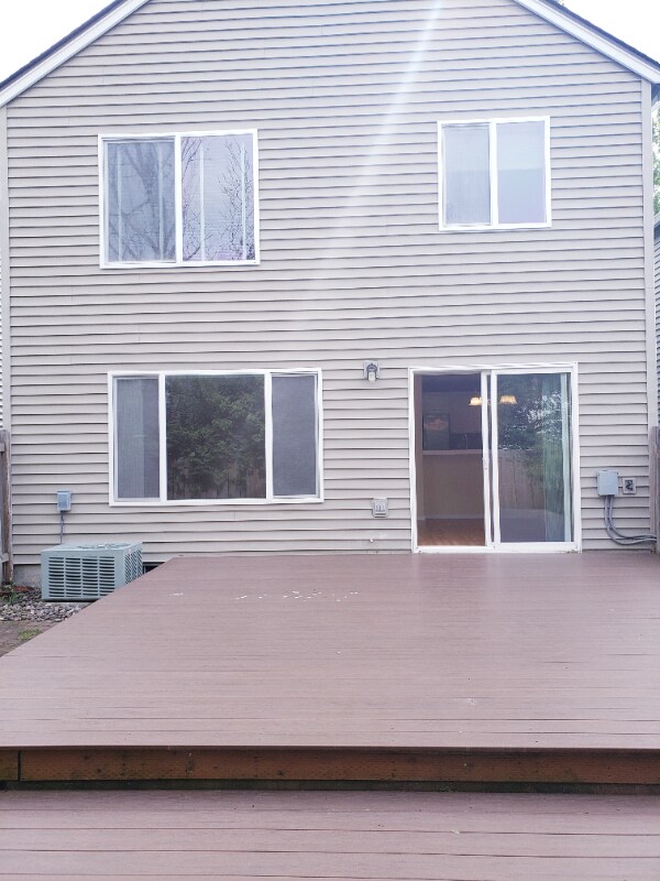 Building Photo - 6483 NW Wenmarie Dr