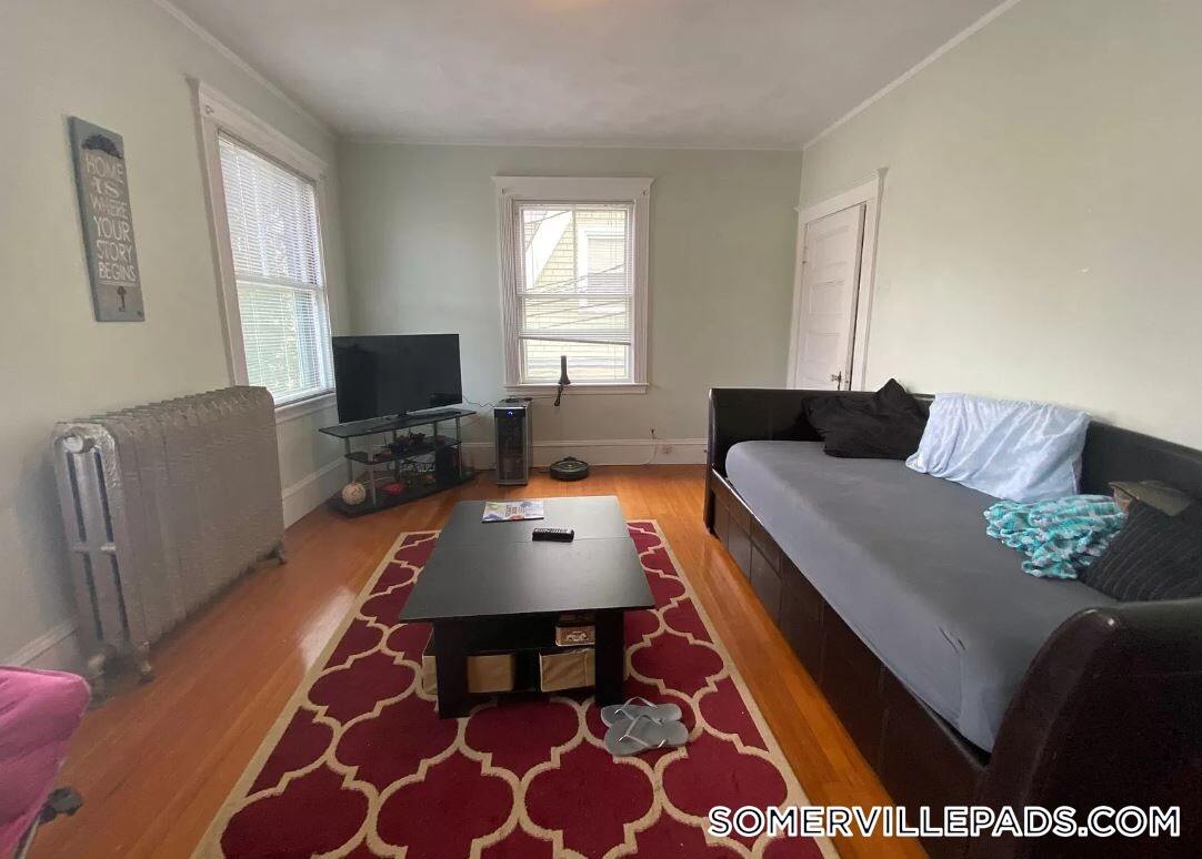 Building Photo - 79 College Ave