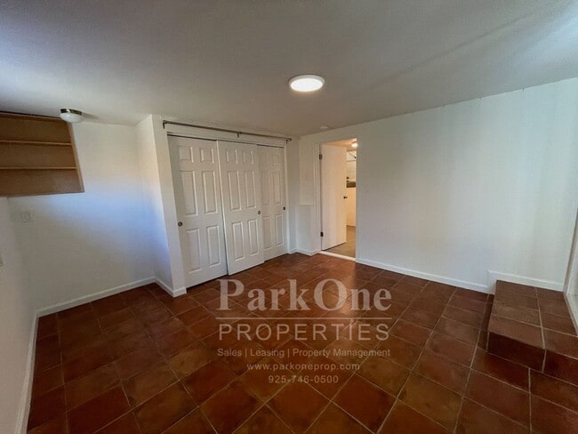 Building Photo - Spacious Home In Lafayette Hills