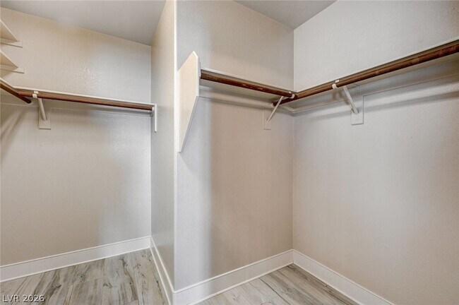Building Photo - 11092 Verismo St