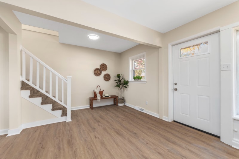 Building Photo - 1210 Gahan Dr