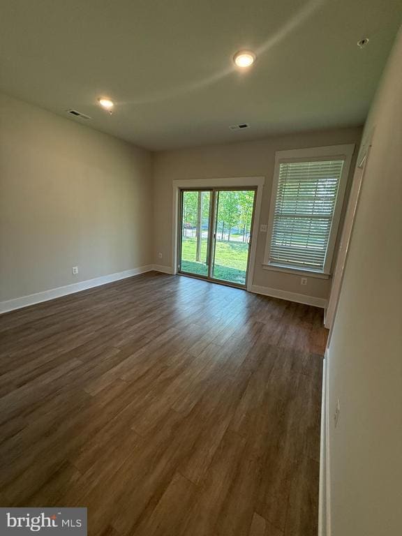 Building Photo - 212 Pomegranate Ln