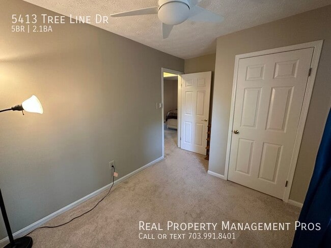 Building Photo - 5413 Tree Line Dr
