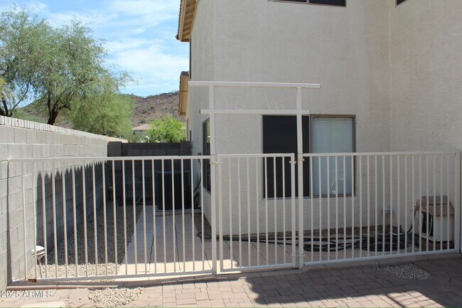 Building Photo - 25248 N 40th Ln