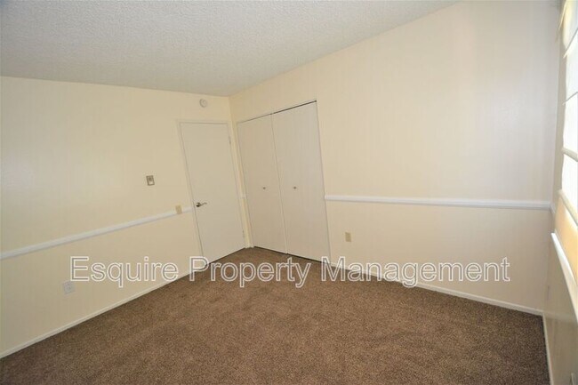 Building Photo - 1629 Pierside Ln