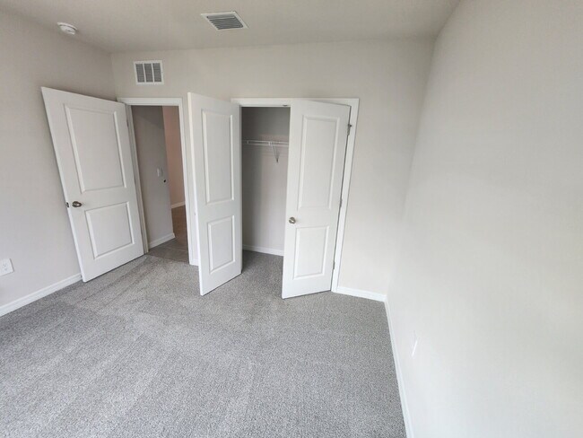Building Photo - 18002 Canopy Pl