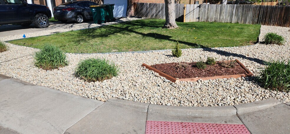 Building Photo - 10401 W 45th Ave