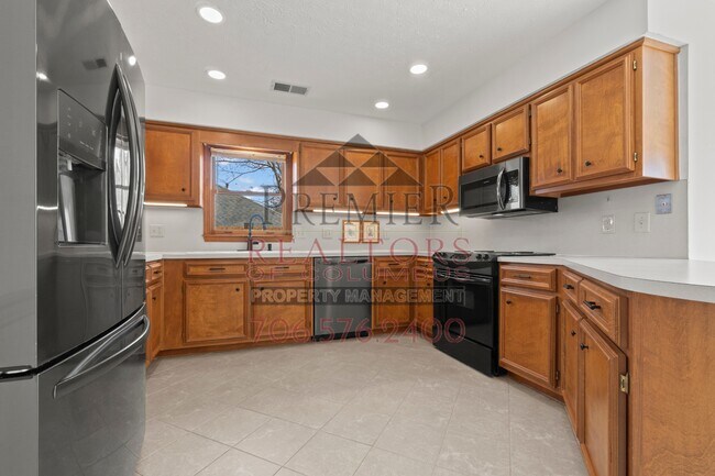 Building Photo - 4856 Spring Ridge Dr