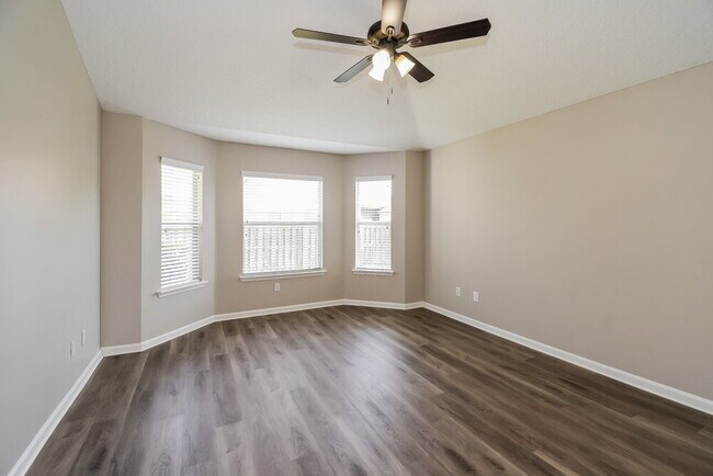 Building Photo - 1311 Yellow Jacket Ct