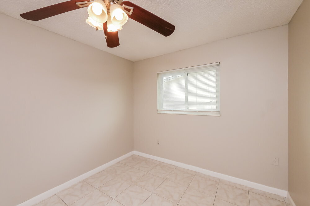 Building Photo - 9521 NW 25th St