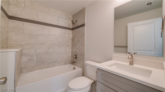 Building Photo - 4606 SW 8th Ct