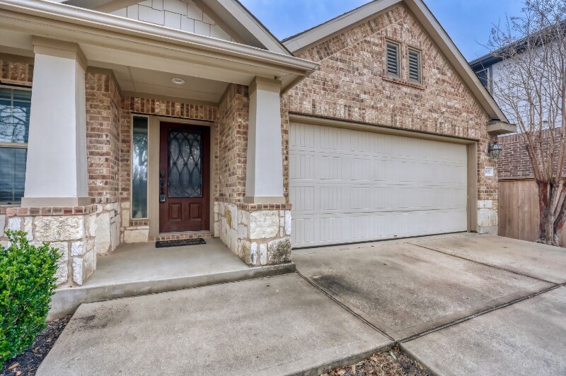 Building Photo - 1921 Autumn Run Ln