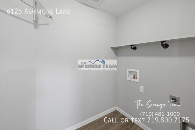 Building Photo - 6125 Ashmore Ln