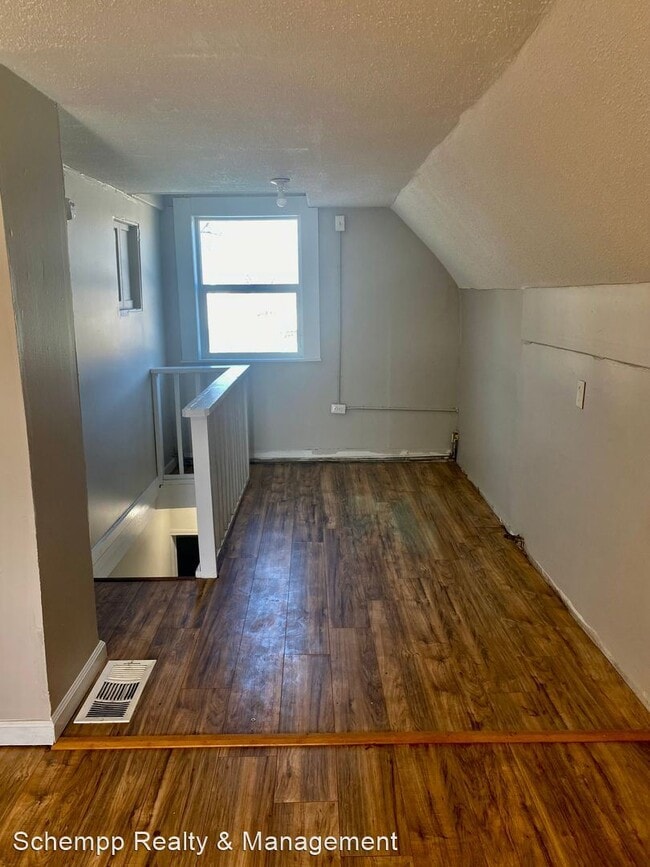 Building Photo - 3 br, 2.5 bath House - 835 Denmark St