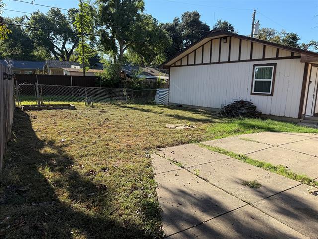 Building Photo - 13638 Pyramid Dr