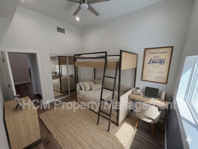 Building Photo - 5507-5509 S Manhattan Pl