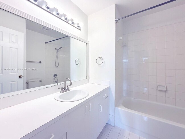Building Photo - 7780 SW 160th Ave