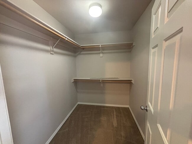 Building Photo - 3 Bedroom 2.5 Bath Two Story Duplex