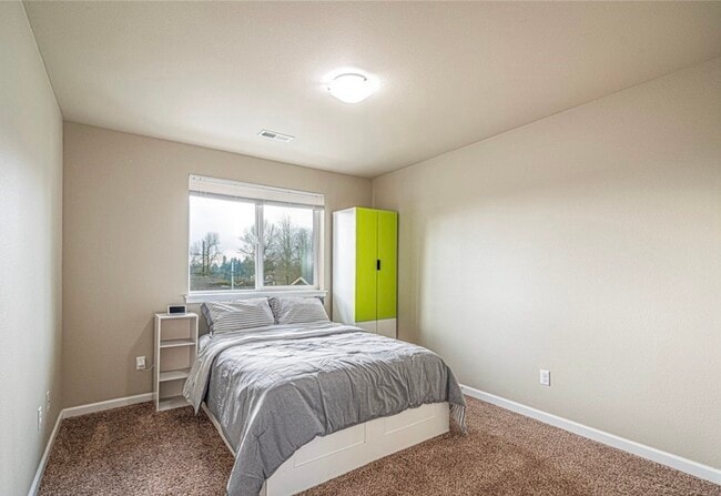 Building Photo - 12435 1st Ave S