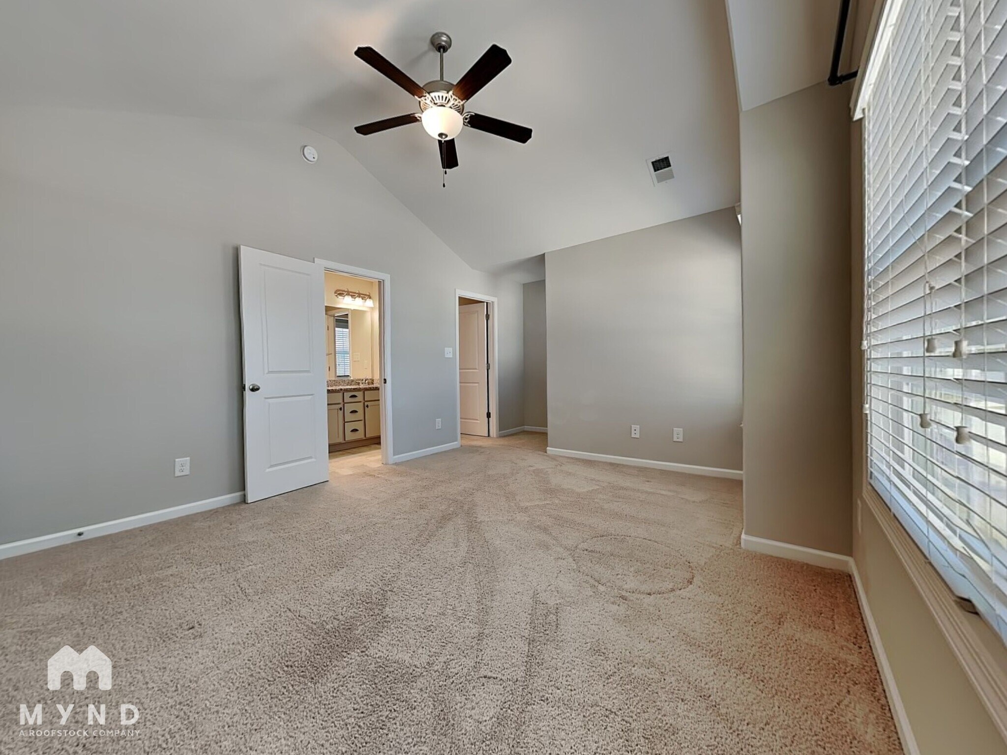 Building Photo - 43 Ashton Pl