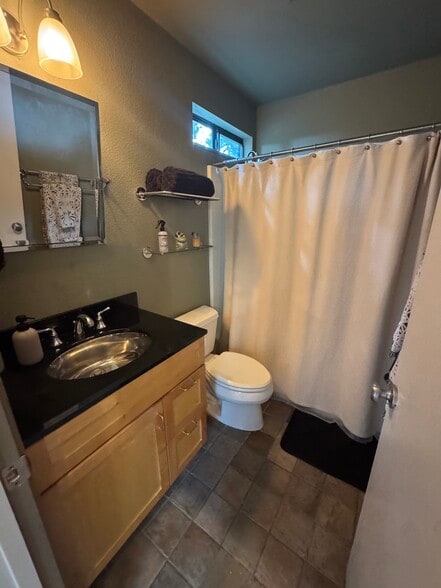 Bathroom - 1825 Phantom Rider Trl