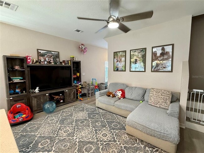 Building Photo - 13201 Opal Ct S