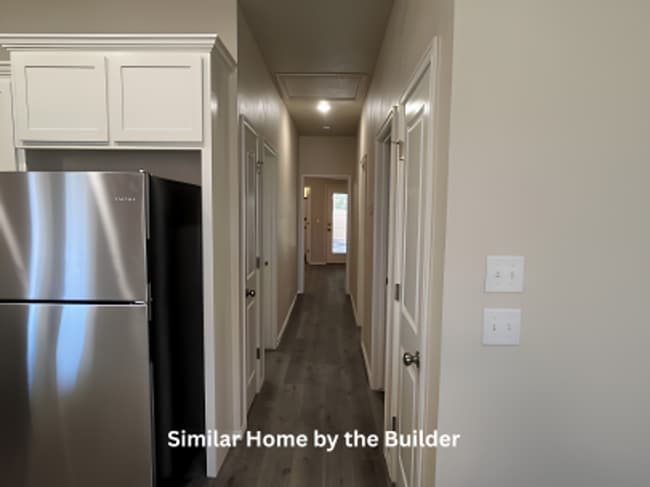 Building Photo - Modern 2-Bedroom Duplex with All Appliances Included – Comfort, Style & Convenience!