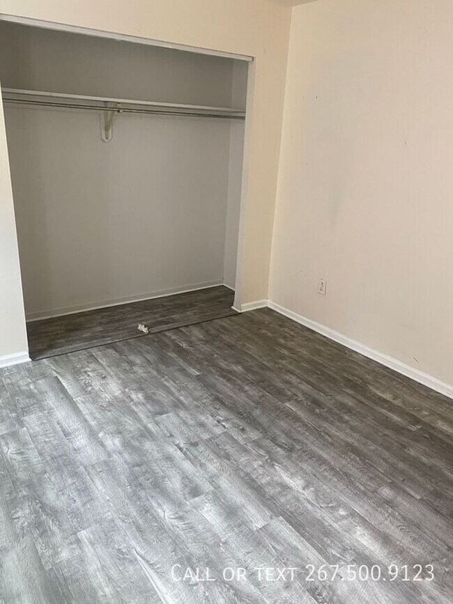 Building Photo - 303 South St