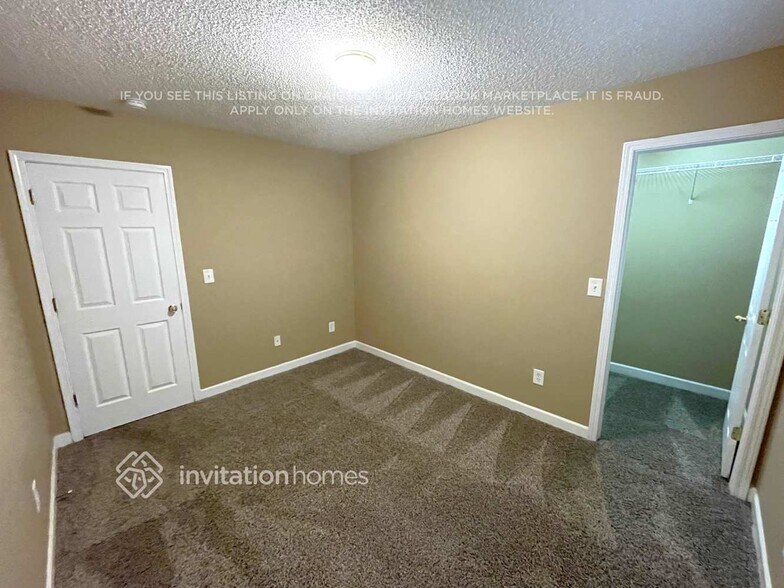 Building Photo - 843 Anchor Way NE