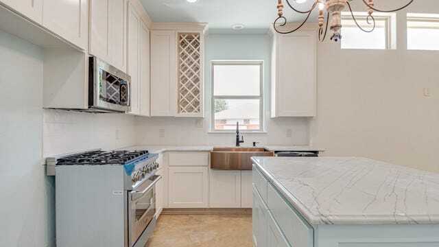 Building Photo - 1702 Gruene Vineyard Crossing
