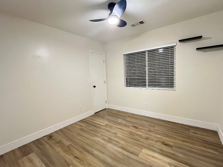 Building Photo - 638 Ribbon Grass Ave