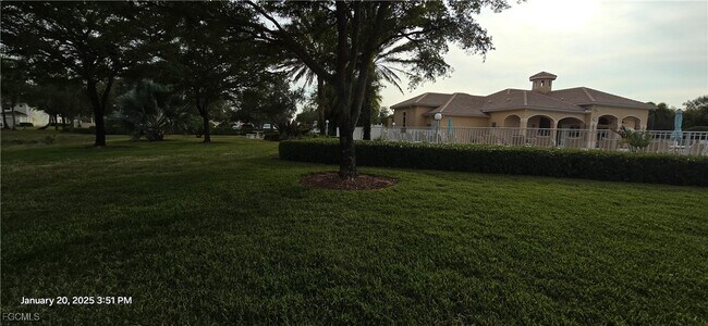 Building Photo - 8541 Athena Ct