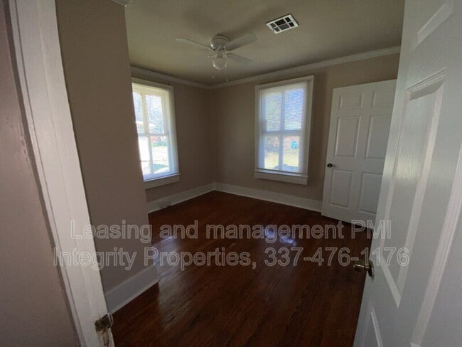 Building Photo - 218 Royal St