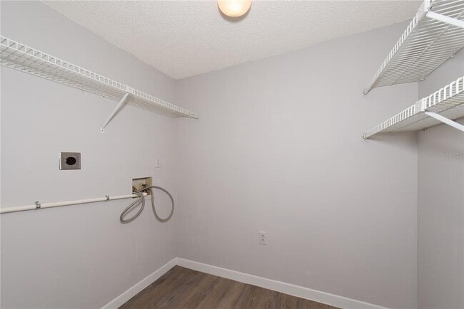 Building Photo - 3114 Lake Pine Way
